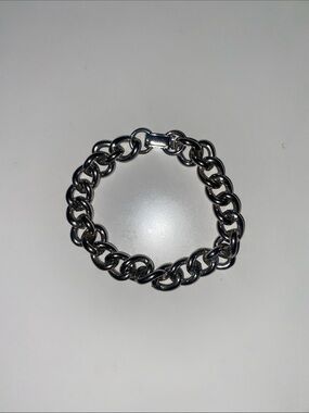 Small Silver Chain Link Bracelet
